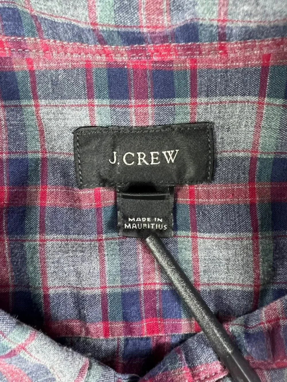 Share J.Crew Secret Wash Shirt Mens XL Lightweight Stretch Plaid Button Down